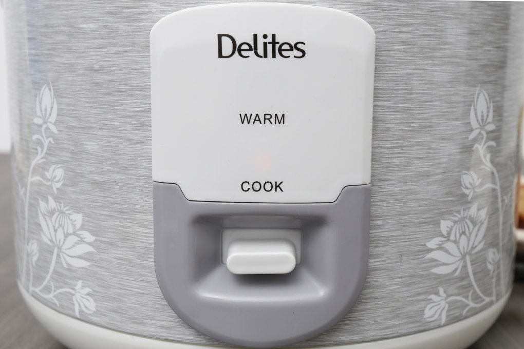 Nồi cơm điện Delites là thương hiệu của nước nào? Có tốt không?