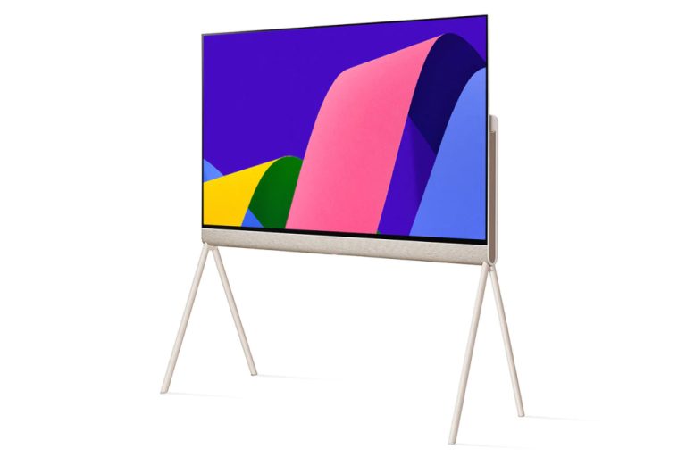 smart-tivi-oled-evo-pose-lg-4k-55-inch-55lx1qpsa-1.jpg