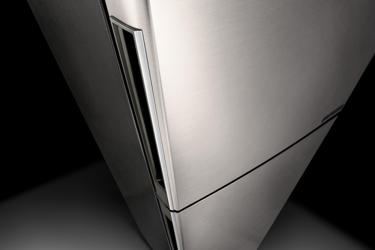 sharp-inverter-224-lit-sj-x252ae-sl-3_7f13fb5b34b941eab13efff9daa8adb2.png